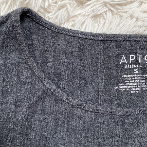 Apt. 9 Ribbed SS Top 💗 Gray - Picture 11 of 12